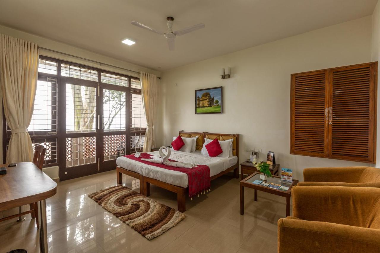 Kstdc Hotel Mayura Pine Top Nandi Hills Ngoại thất bức ảnh