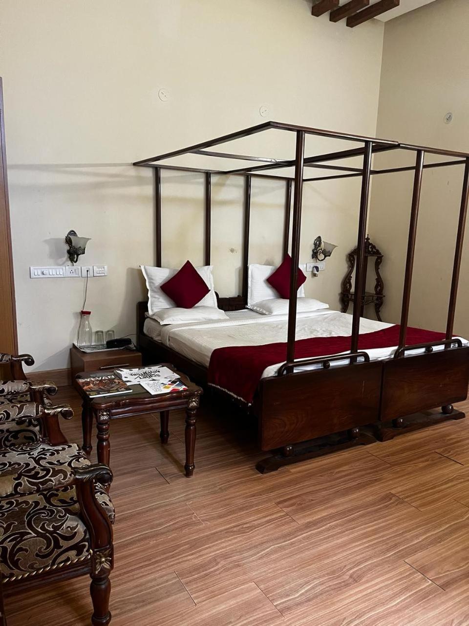 Kstdc Hotel Mayura Pine Top Nandi Hills Ngoại thất bức ảnh