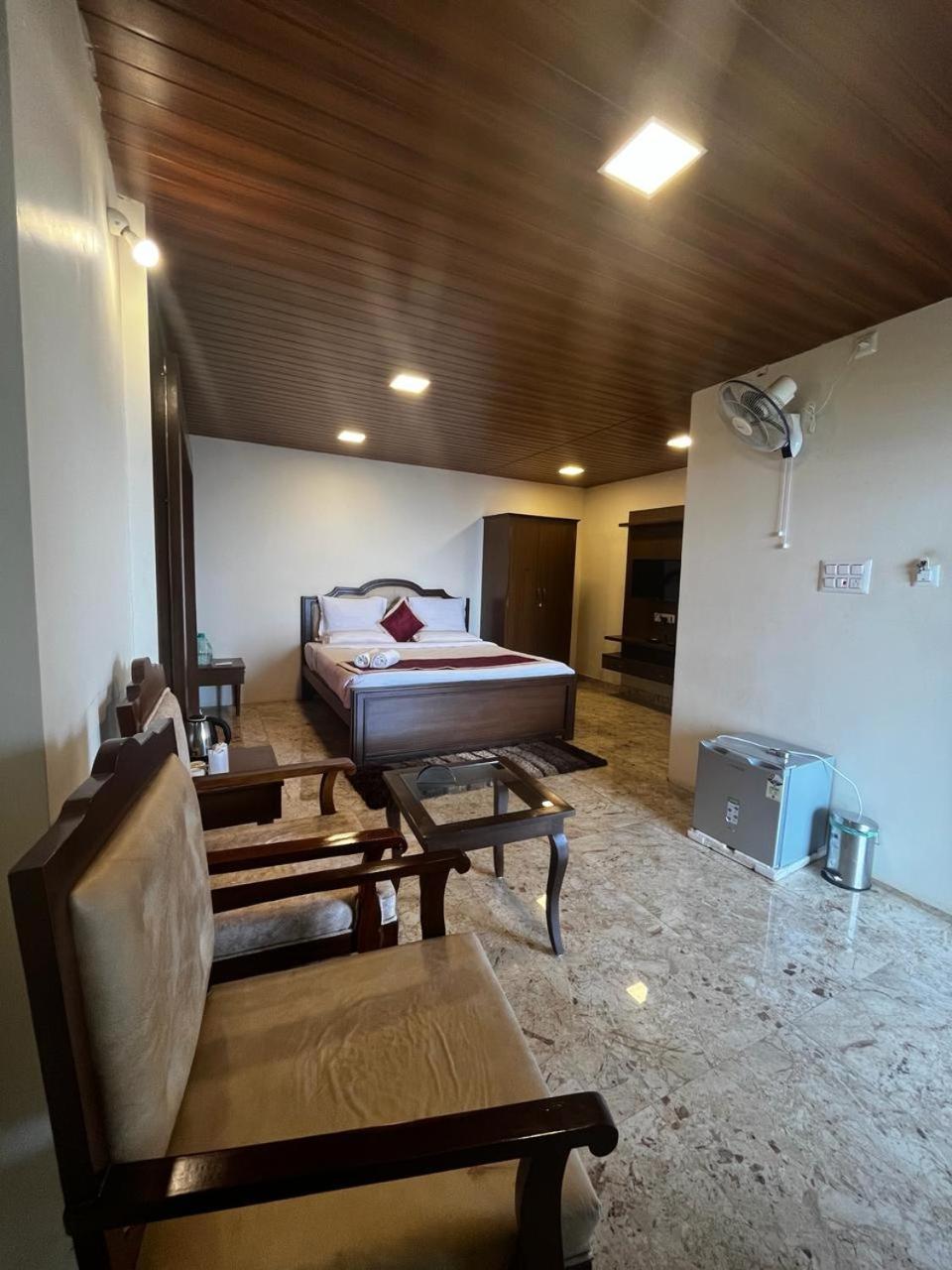 Kstdc Hotel Mayura Pine Top Nandi Hills Ngoại thất bức ảnh